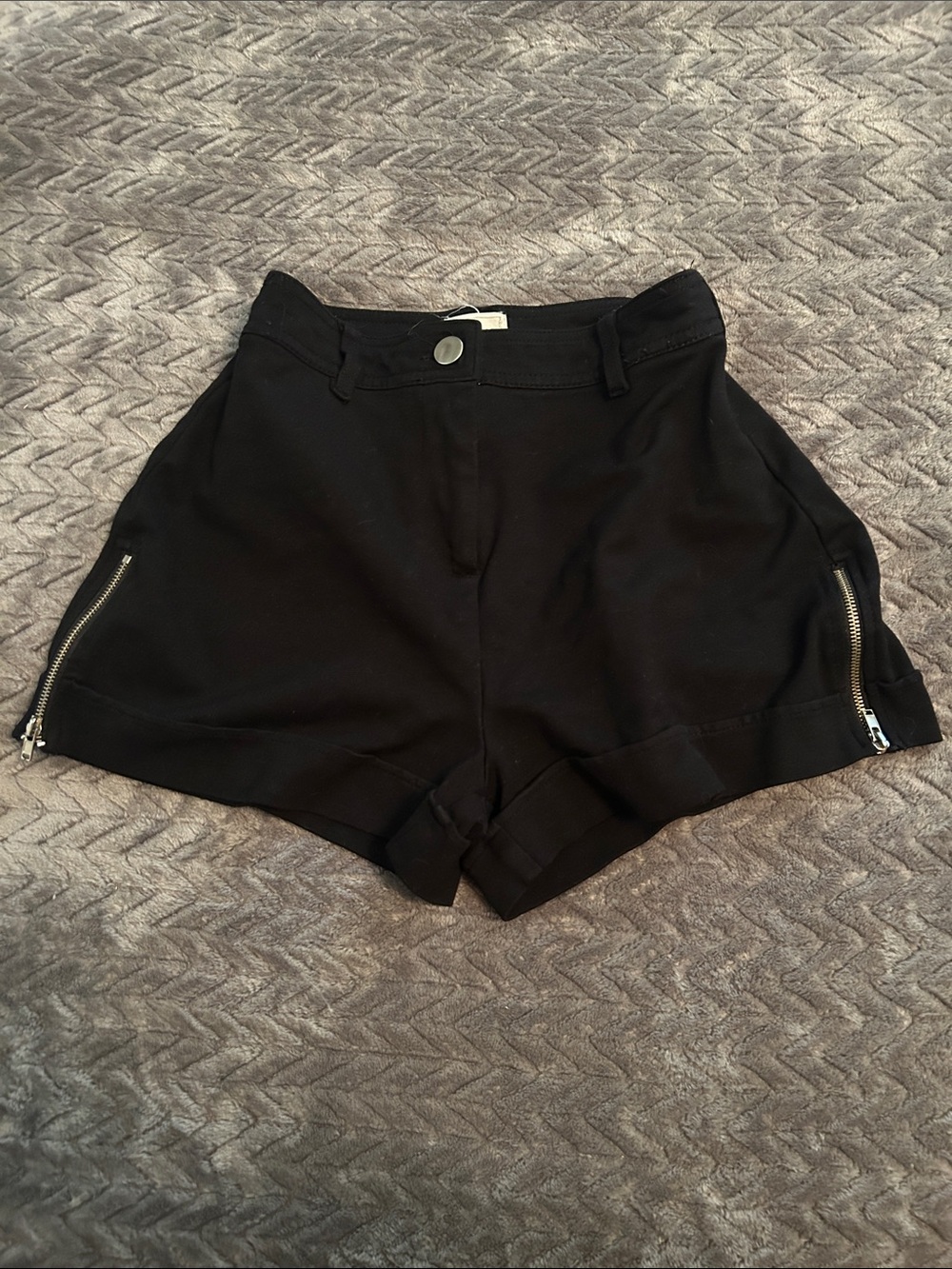 Timing Black High-Waist Zip Accent Shorts